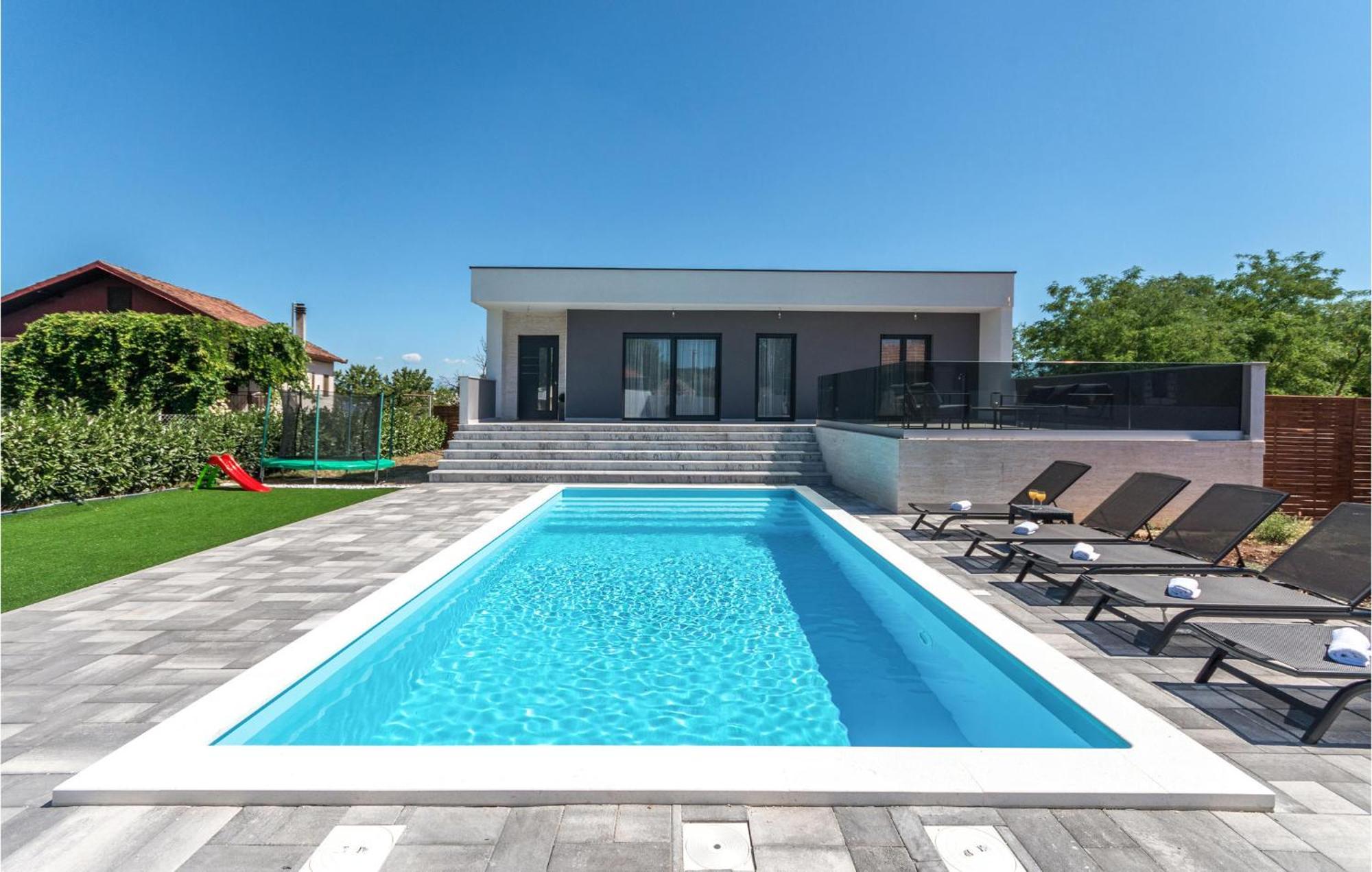 3 Bedroom Beautiful Home In Rastane Donje Donje Rastane Dış mekan fotoğraf