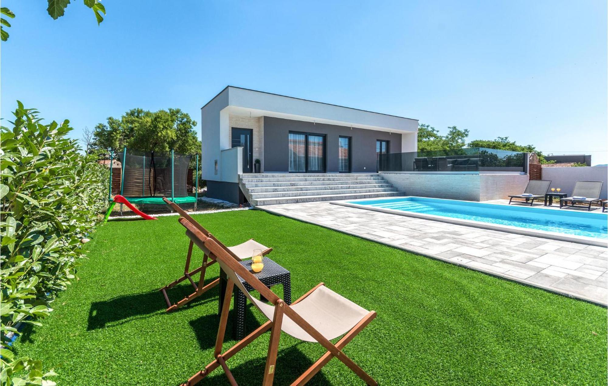 3 Bedroom Beautiful Home In Rastane Donje Donje Rastane Dış mekan fotoğraf
